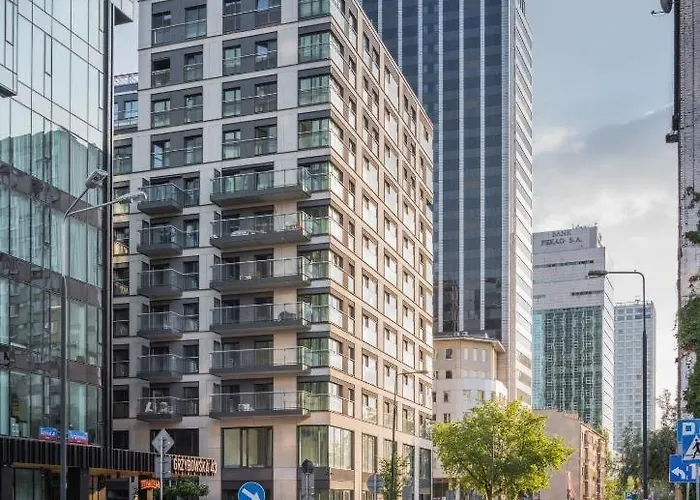 Urban Chic - Stylish And Cozy - Mennica Warszawa